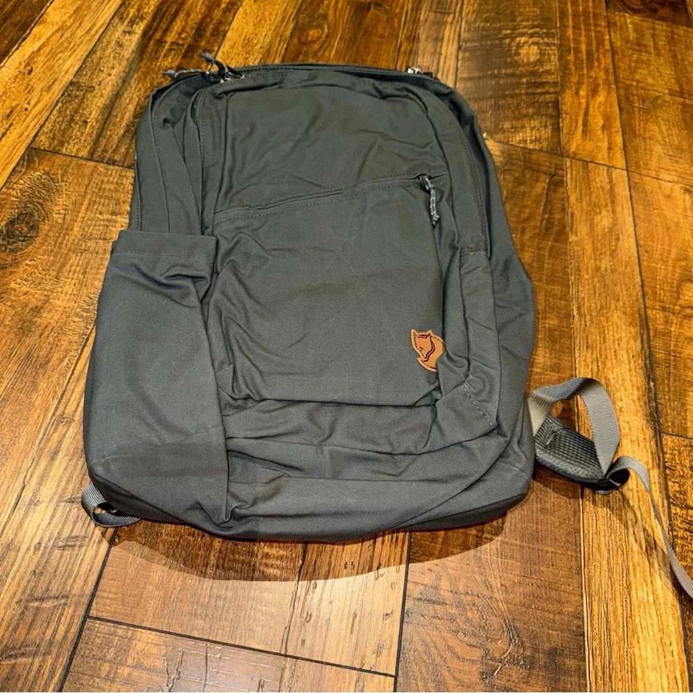 Fjallraven Raven 28 - Picture 1 of 5